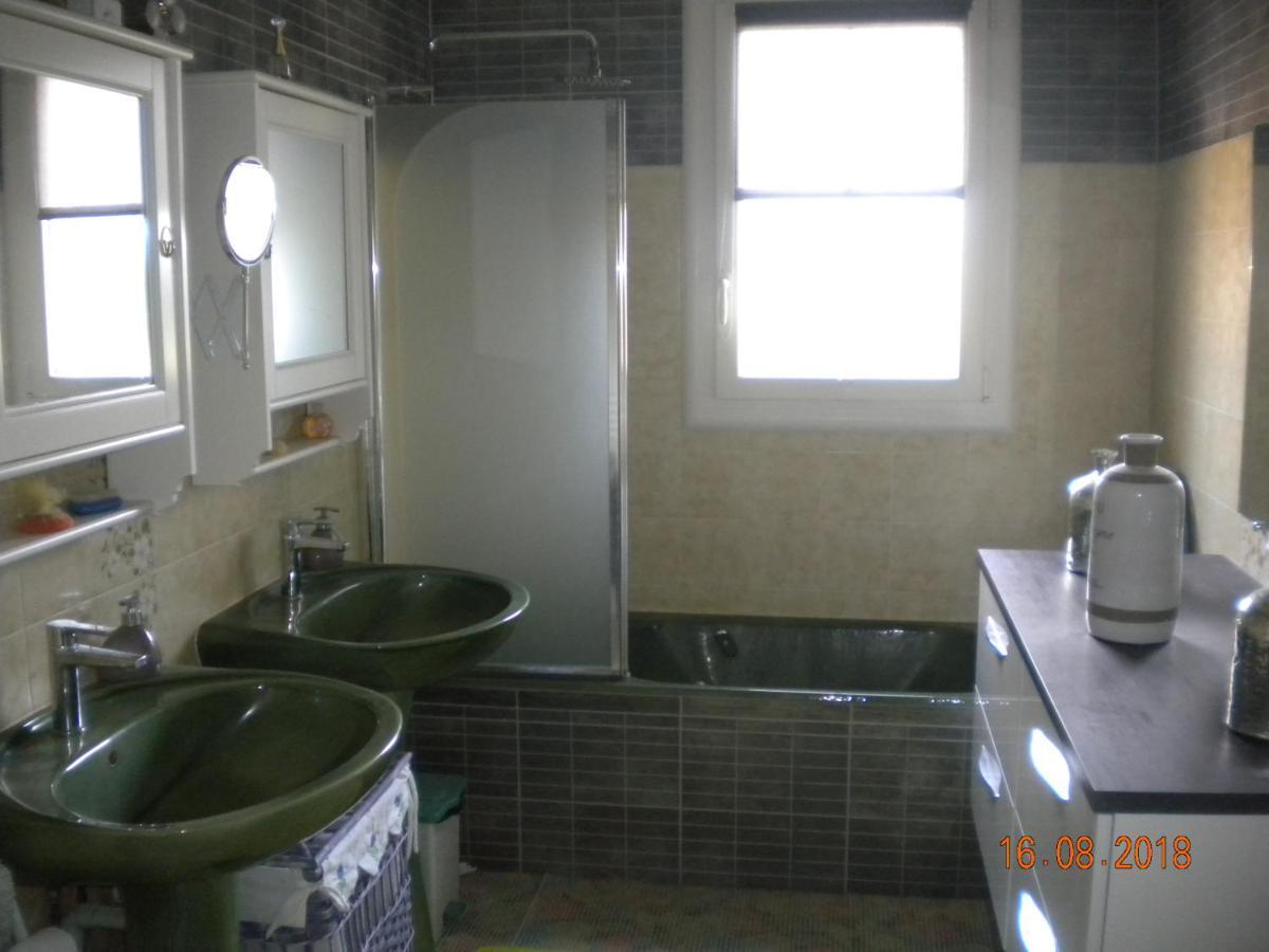 Chambres D'Hotes Au Coeur Du Vignoble Saint-Christophe-la-Couperie Zewnętrze zdjęcie